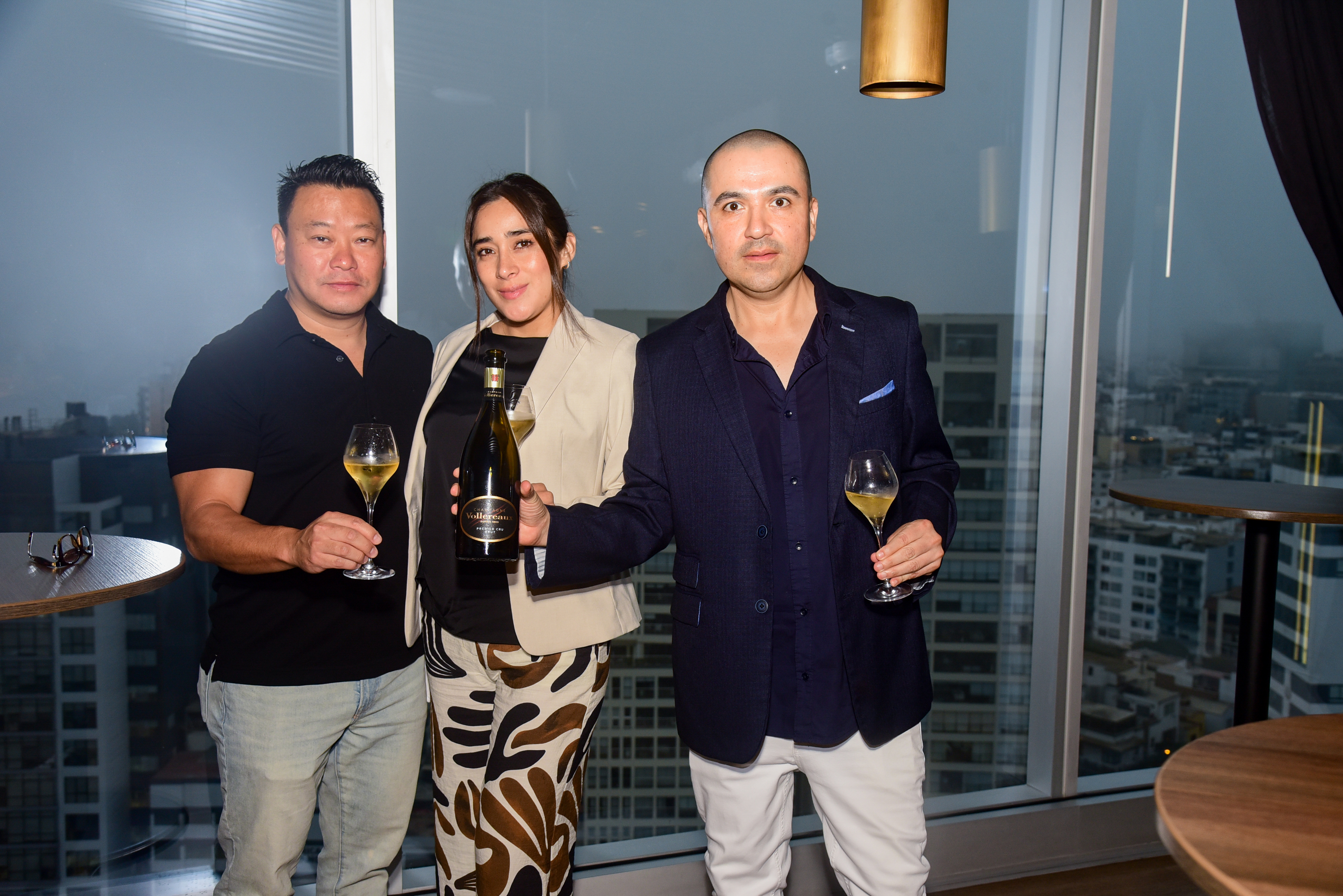 LANZAMIENTO DEL CHAMPAGNE VOLLERAUX PREMIER CRU BRUT EN MIRAFLORES