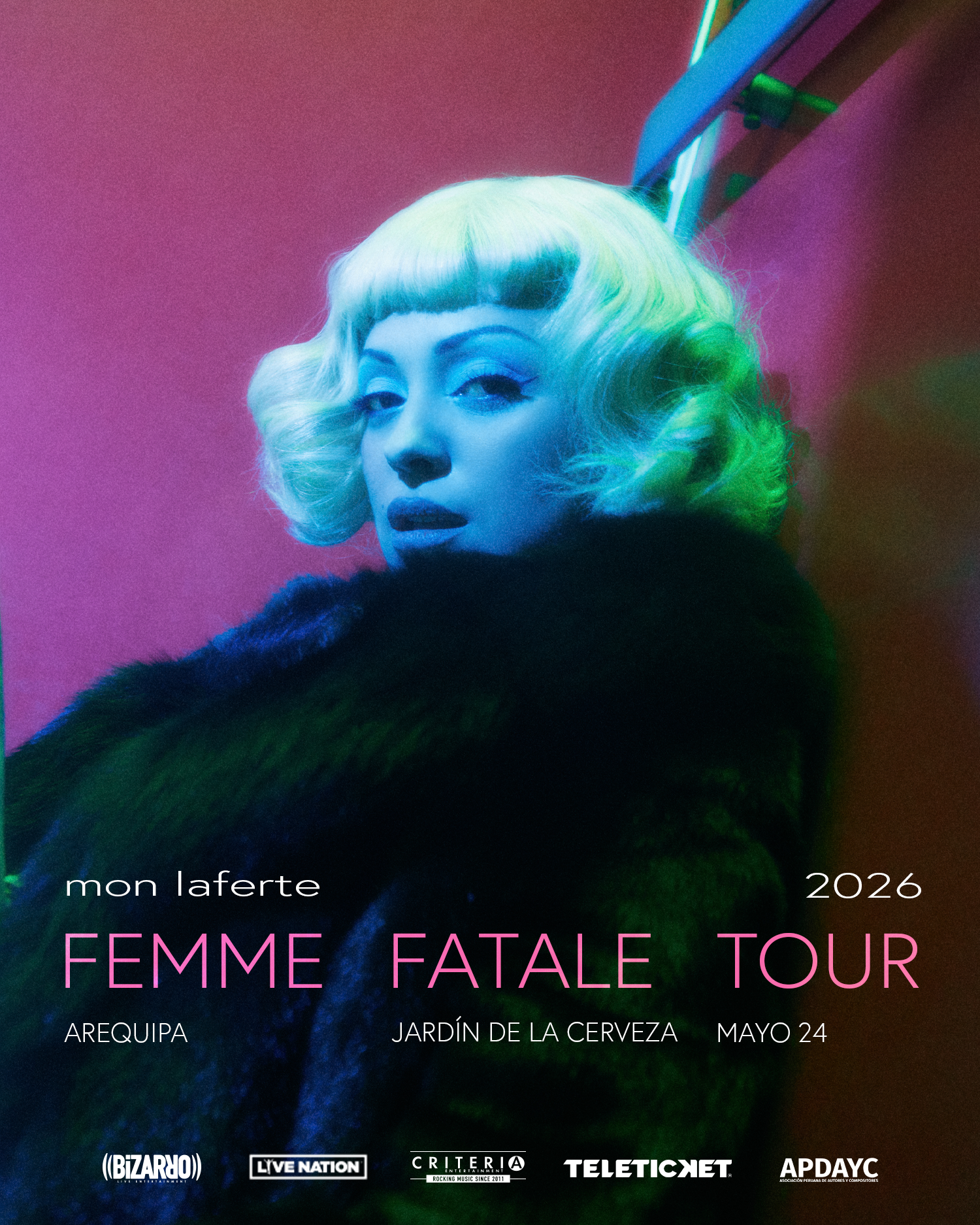 MON LAFERTE SUMA A AREQUIPA EN SU GIRA INTERNACIONAL “FEMME FATALE”