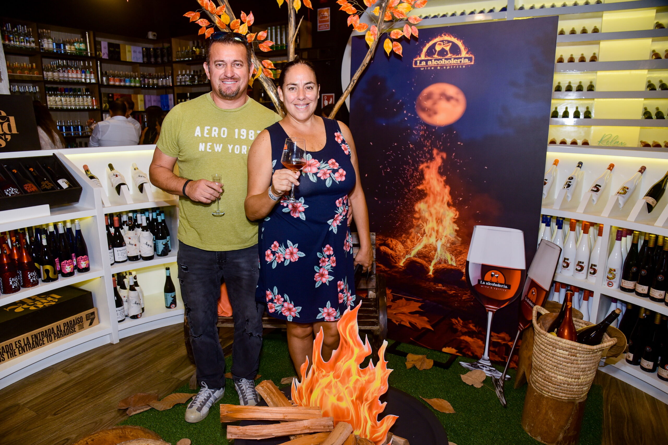 FUEGO Y VINO REUNIÓ A AMANTES DEL VINO Y LA PARRILLA EN UNA EXITOSA JORNADA EN LA ALCOHOLERÍA DE PACHACÁMAC