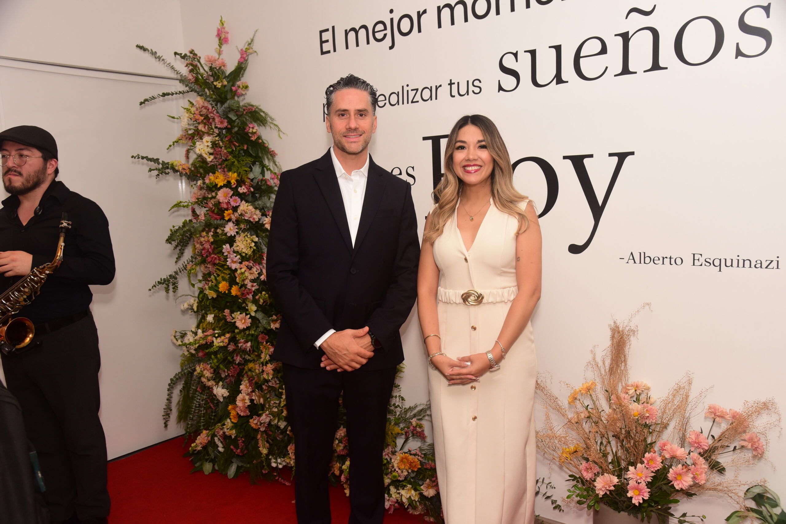 WHATSHOME INAUGURA EN PERÚ SU PRIMER CENTRO DE EXPERIENCIA PARA CLIENTES Y EMPRENDEDORES