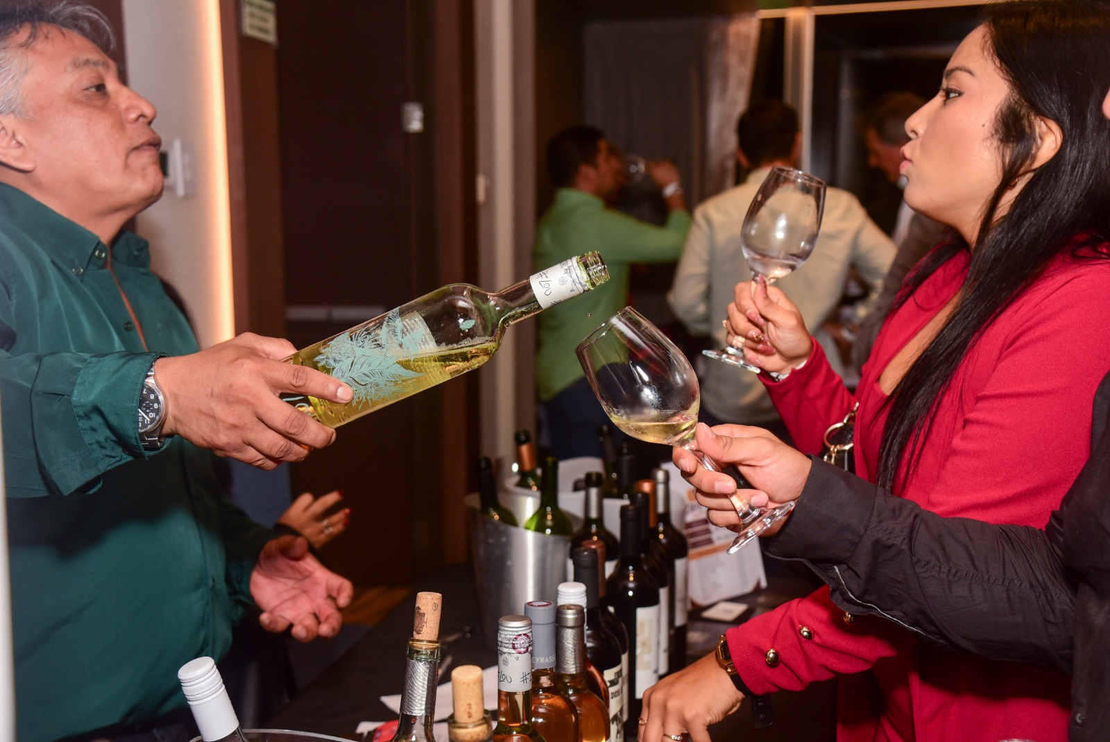 ROMOVI PRESENTÓ LOS VINOS DE LA HISTÓRICA BODEGA PEYRASSOL DE LA PROVENZA EN LA FERIA SOMM SELECTION
