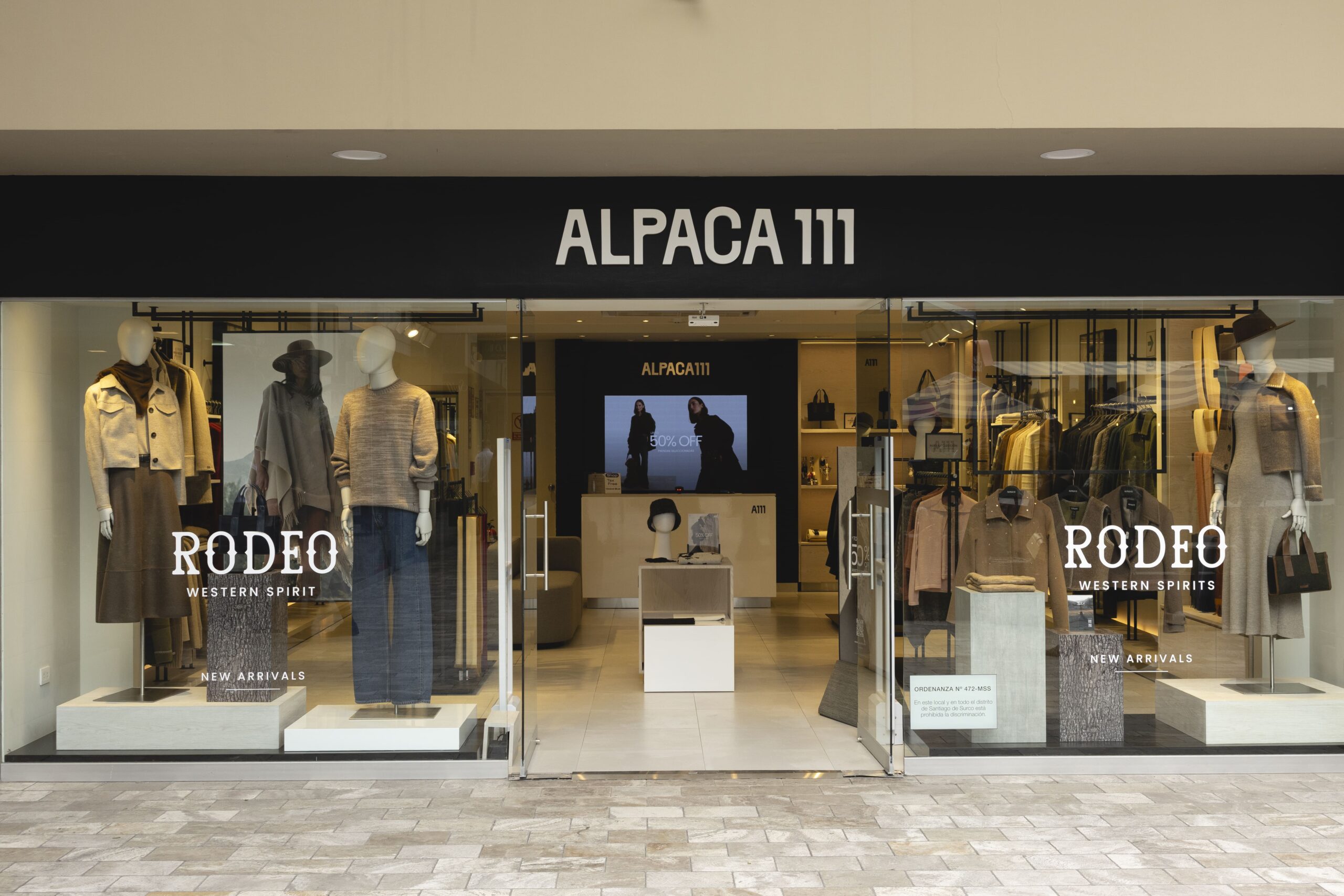 ALPACA 111 ABRE SU DÉCIMA TIENDA CON UNA APUESTA POR INTEGRAR LA FIBRA DE ALPACA AL ESTILO DE VIDA COTIDIANO
