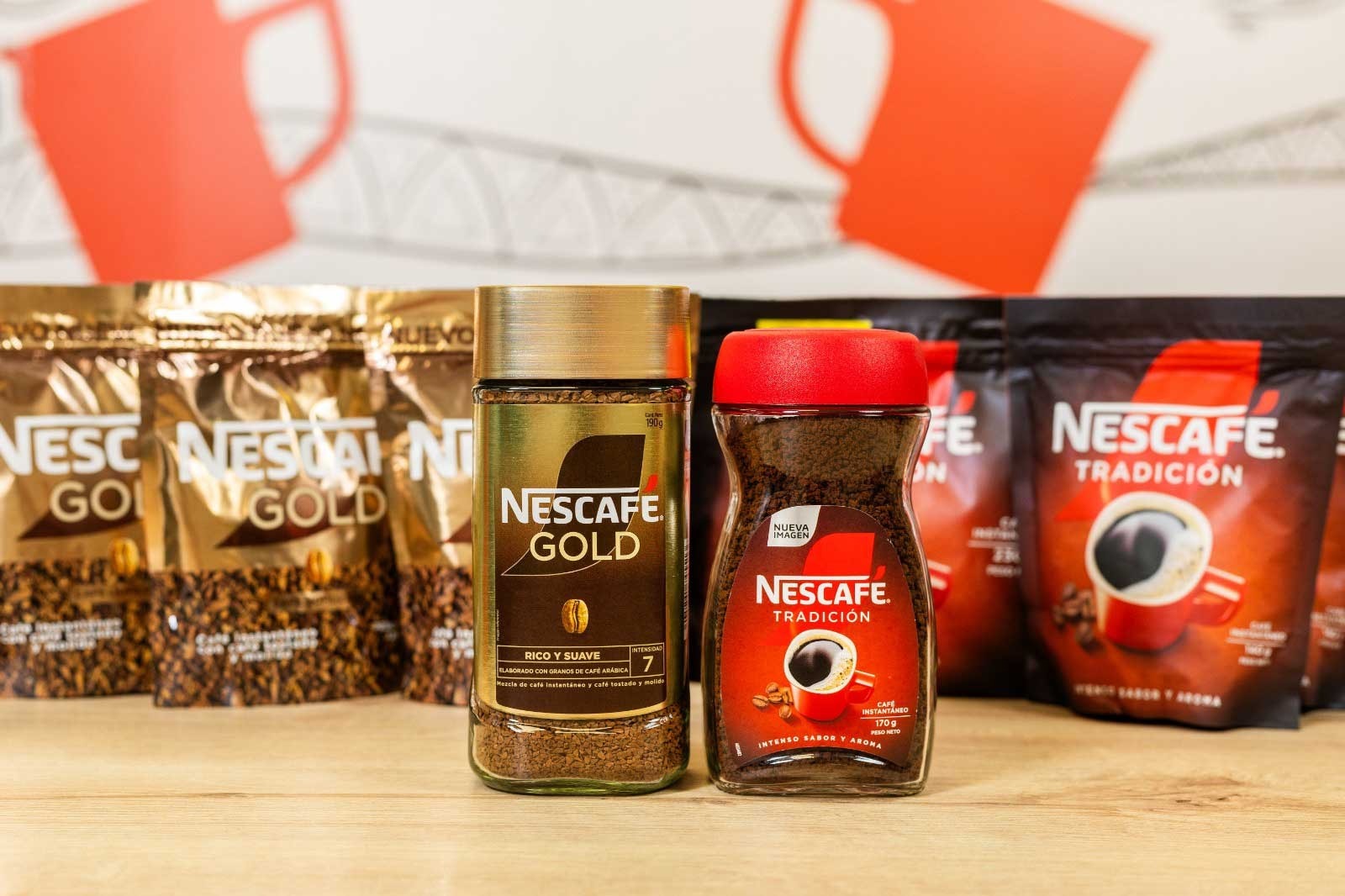 EL CAFÉ PREMIUM GANA ESPACIO EN PERÚ: NESCAFÉ GOLD AMPLÍA SU OFERTA CON NUEVOS FORMATOS